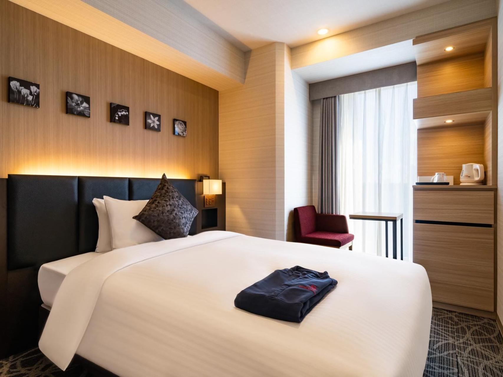 Hotel Shuranza Makuhari Bay Чиба Екстериор снимка
